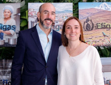 Sebastián Vega, secretario general de Efigás, y Carolina Echeverri, jefe de servicio al cliente. Sebastián Vega, secretario general de Efigás, y Carolina Echeverri, jefe de servicio al cliente.