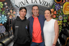 Nicolás Torres, Juan José Torres y Paola Carvajal eligieron La Gringa Mexicana para almorzar. Nicolás Torres, Juan José Torres y Paola Carvajal eligieron La Gringa Mexicana para almorzar.