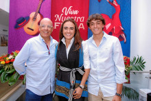 Óscar Ritoré, Adriana Ceballos y Jacobo Ritoré Ceballos.