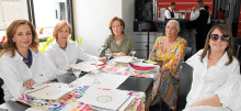 Luz Adriana Trujillo celebró su cumpleaños con un almuerzo en compañía de Matilde Cuartas, Claudia del Pilar Estrada, María Victoria Giraldo y Natalia Marulanda. Luz Adriana Trujillo celebró su cumpleaños con un almuerzo en compañía de Matilde Cuartas, Claudia del Pilar Estrada, María Victoria Giraldo y Natalia Marulanda.