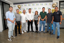 Fernando Gómez, Leonardo Ospina, Néstor Cortés, César Cárdenas, Diana Jiménez, Jorge García, Juan Felipe Carrera y Róbinson Vargas. Fernando Gómez, Leonardo Ospina, Néstor Cortés, César Cárdenas, Diana Jiménez, Jorge García, Juan Felipe Carrera y Róbinson Vargas.
