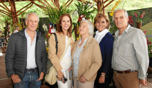 Alejandro Trujillo, Valentina Trujillo, Nelly Arango de Trujillo, Marcela Reyes de Trujillo y Andrés Trujillo.