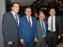 Hernán Penagos Giraldo, Jorge Eduardo Rojas Giraldo, José Fernando Reyes Cuartas y Jorge Andrés Arango, alcalde de Samaná. Hernán Penagos Giraldo, Jorge Eduardo Rojas Giraldo, José Fernando Reyes Cuartas y Jorge Andrés Arango, alcalde de Samaná.