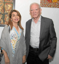 Doris Mayorga y Álvaro Medina, Escritor.