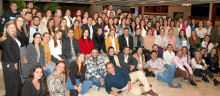 Grupo empleados de la Cámara de Comercio de Manizales por Caldas. Grupo empleados de la Cámara de Comercio de Manizales por Caldas.