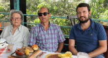 Leticia Hoyos Gómez, Juan Felipe Calvache y Juan Carlos Calvache.