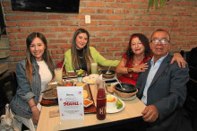 Lucía Méndez, Daniel Méndez, Angélica Cortés y Olga Avendaño.
