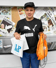 Cristian David García se enteró del concurso a través de un conocido que le avisó. “Participé y gracias a Dios ganamos, fui con mi hijo, de 8 años”. Cristian David García se enteró del concurso a través de un conocido que le avisó. “Participé y gracias a Dios ganamos, fui con mi hijo, de 8 años”.