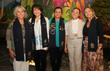Esperanza Álvarez, Mónica Giraldo, Marcela García, Liliana Marulanda y Olga Lucía Quintero. Esperanza Álvarez, Mónica Giraldo, Marcela García, Liliana Marulanda y Olga Lucía Quintero.