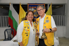 Ángela Patricia Montoya, presidenta saliente, y Jairo Bermúdez, presidente entrante.