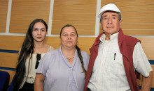 Melissa Arias, Ana Karina Ortiz y Luis Alberto Valencia. Melissa Arias, Ana Karina Ortiz y Luis Alberto Valencia.
