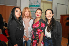 Pivel López Rodríguez, María Jimena Duzán, Laura Andrea Boston y Estefania Agudelo.