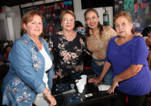 Dalaris Fernández, Nubia Manrique, María Teresa Otálvaro y Sofía Gómez. Dalaris Fernández, Nubia Manrique, María Teresa Otálvaro y Sofía Gómez.