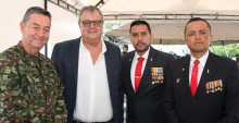 Alberto Marín Chaux (teniente coronel), Ricardo Espagliari (ingeniero), Carlos Alberto Mateus (coronel) y Manuel Antonio Romero (mayor). Alberto Marín Chaux (teniente coronel), Ricardo Espagliari (ingeniero), Carlos Alberto Mateus (coronel) y Manuel Antonio Romero (mayor).