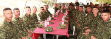 Grupo de soldados asistentes al evento. Grupo de soldados asistentes al evento.