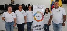 Sandra Milena Londoño, Martha Lucía Medina, Lucía Carmona, Martha Liliana Henao y José Dagoberto Franco. Sandra Milena Londoño, Martha Lucía Medina, Lucía Carmona, Martha Liliana Henao y José Dagoberto Franco.