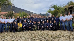 Bomberos Voluntarios de Villamaría se entrenan