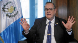 Presidente de Guatemala pide “cordura” a Petro y niega persecución a Velásquez