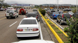 1.300 vehículos han circulado por el puente Tienditas, entre Colombia y Venezuela
