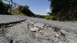 Siguen esperando que les arreglen la vía entre La Cabaña y Tres Puertas