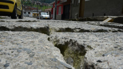 En Manizales hay barrios llenos de huecos y sumando