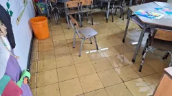 Colegio de Estambul (Manizales) está afectado por filtración de agua de ladera contigua