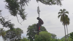 Dos soldados sobreviven tras accidente de paracaidismo en La Dorada