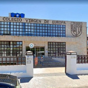 Justicia española investiga a profesor de colegio privado