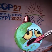 COP27: histórico fondo para pagar daños climáticos, sin avances en mitigación