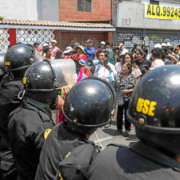 Suben a 62 los fallecidos en las protestas de Perú
