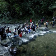 El paso de migrantes irregulares por el Darién creció un 85,6 % en el 2022