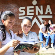 Las 20 carreras del SENA mejor pagadas