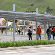 Expertos comparten estrategias para permanencia educativa en la Universidad Nacional