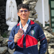 Andrés Felipe Betancur, estudiante rosarista de Neira, conquista bronce en judo nacional