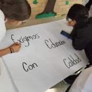 Estudiantes de Aranzazu protestan por falta de profe de inglés y español