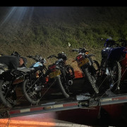 En piques, un menor de edad les habría lanzado la moto a uniformados en Manizales