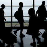 20 caldenses pagaron por viajes que no tenían ni reservas: estafados