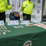 Capturaron a hombre con marihuana y base de coca en el barrio La Unión de Manizales