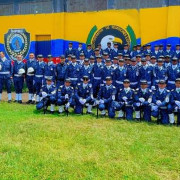 Listos para trabajar con el Inpec: juramento de bandera en Manizales 